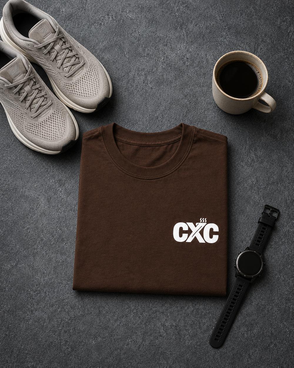 Polera Marrón · Run and Coffee — En uso